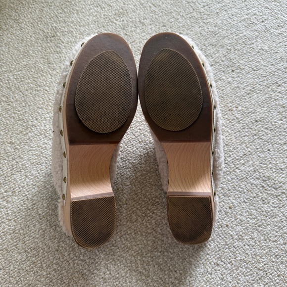 Jcrew Sherpa Clogs Size 7 - Picture 4 of 4